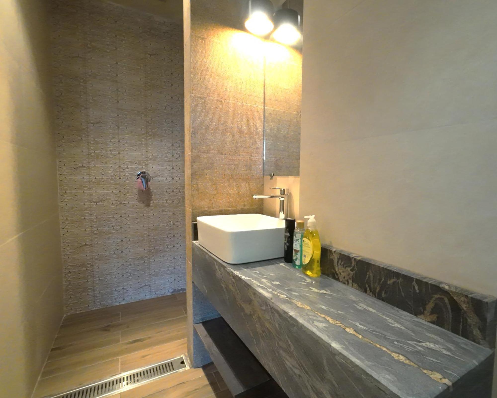 Le' Nest Residences Patriata Экстерьер фото