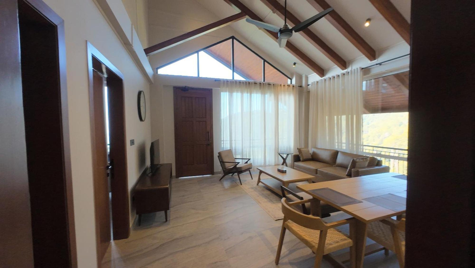 Le' Nest Residences Patriata Экстерьер фото